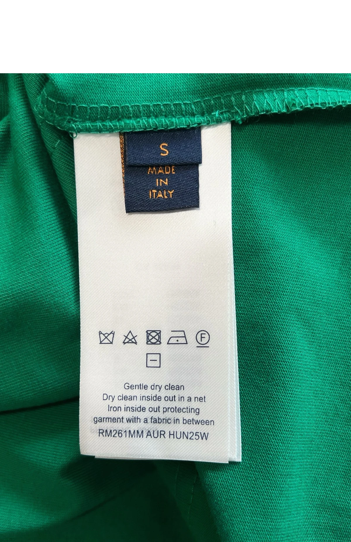 [LOUIS VUITTON] 남성 루이비통 엠브로이더드 시그니처 티셔츠 바이브런트 그린