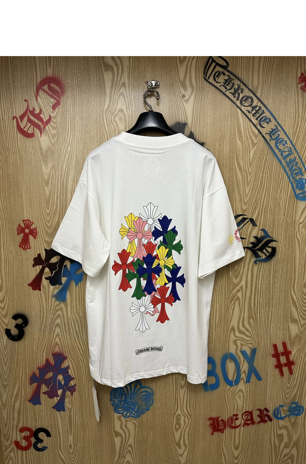[Chrome Hearts] 크롬하츠 멀티 컬러 크로스 세메터리 포켓 쇼트슬리브 티셔츠 화이트