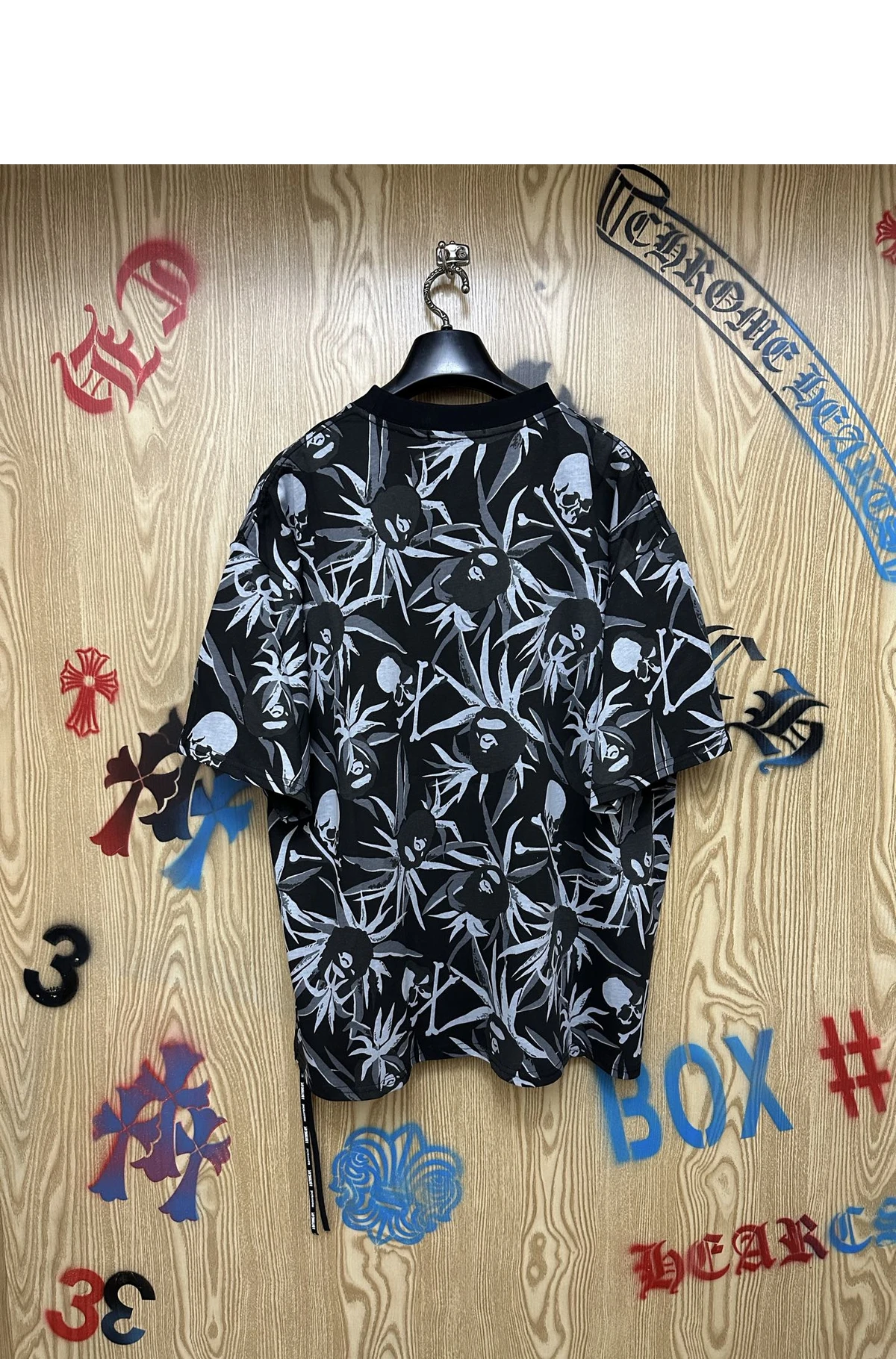 [BAPE] 베이프 x 마스터마인드 트로피컬 카모 릴렉스드 쇼트슬리브 티셔츠 블랙