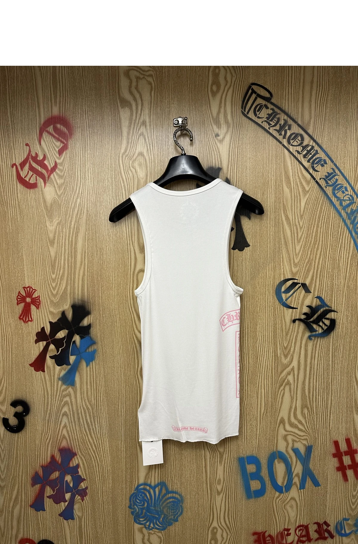 [Chrome Hearts] 크롬하츠 멀티 세메터리 & 스크롤 라벨 그래픽 립 탱크탑 화이트 핑크