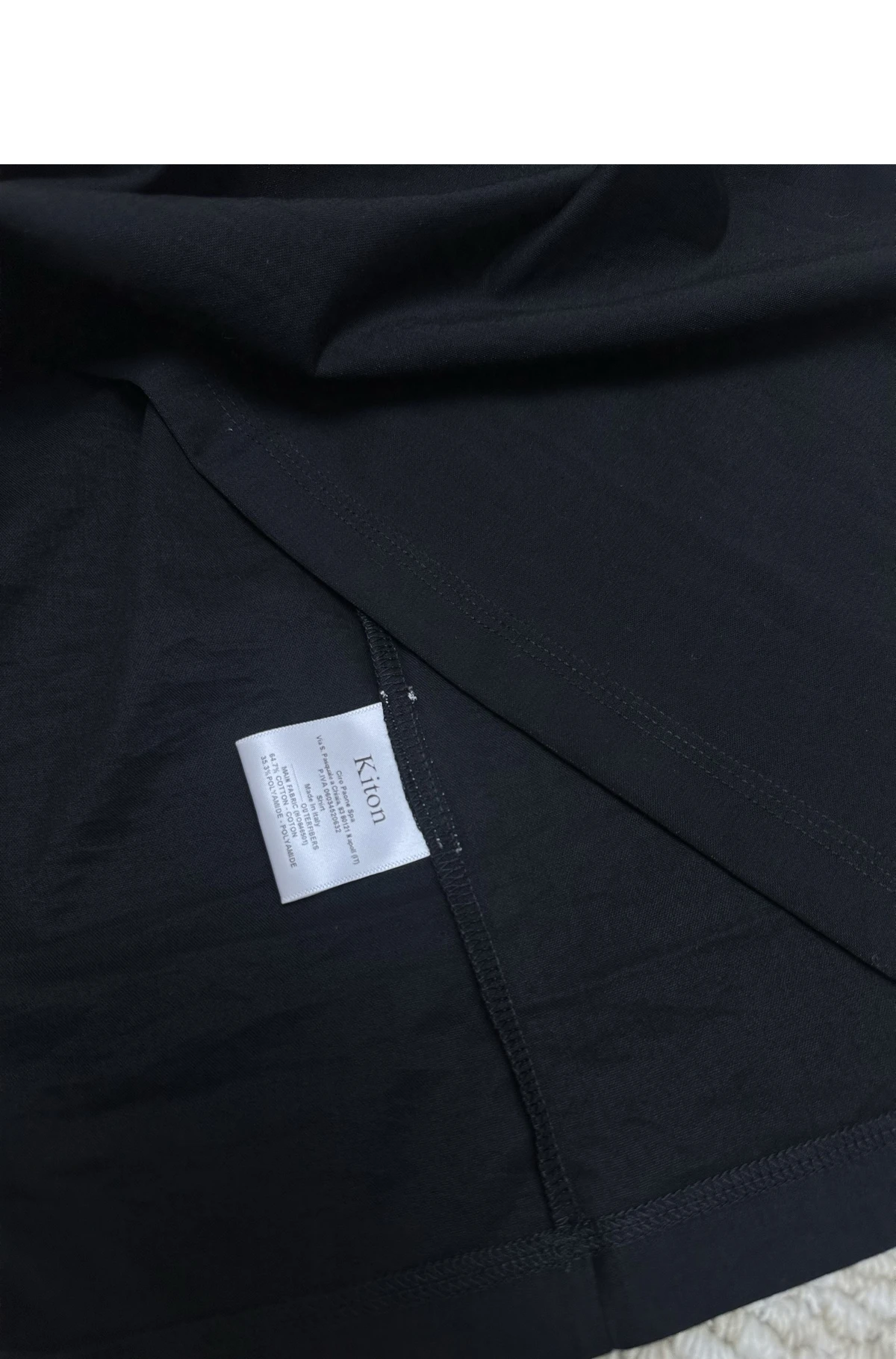 [KITON] 키톤 하드웨어 메탈 로고 코튼 린넨 블렌드 하프 지퍼 쇼트슬리브 폴로 셔츠 네이비