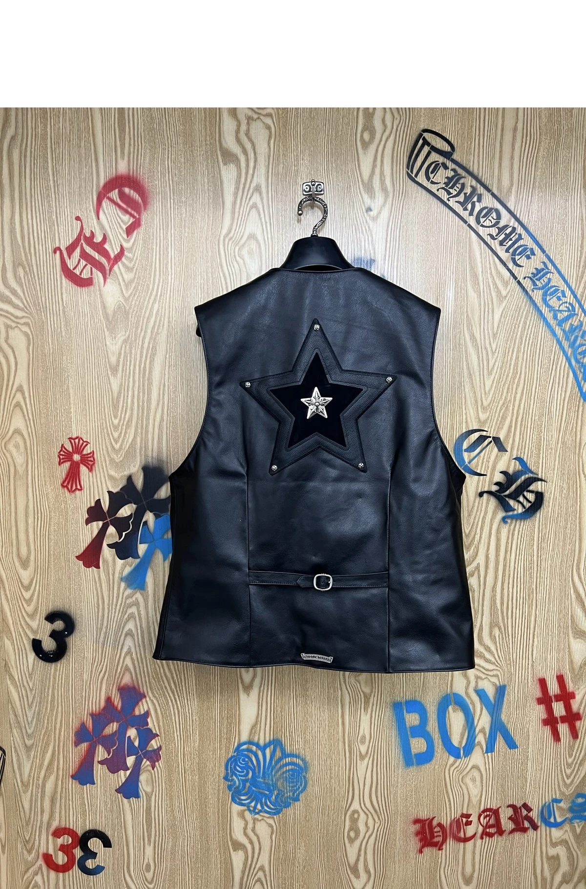 [Chrome Hearts] 크롬하츠 백 스타 패치 대거 지퍼 레더 베스트 블랙