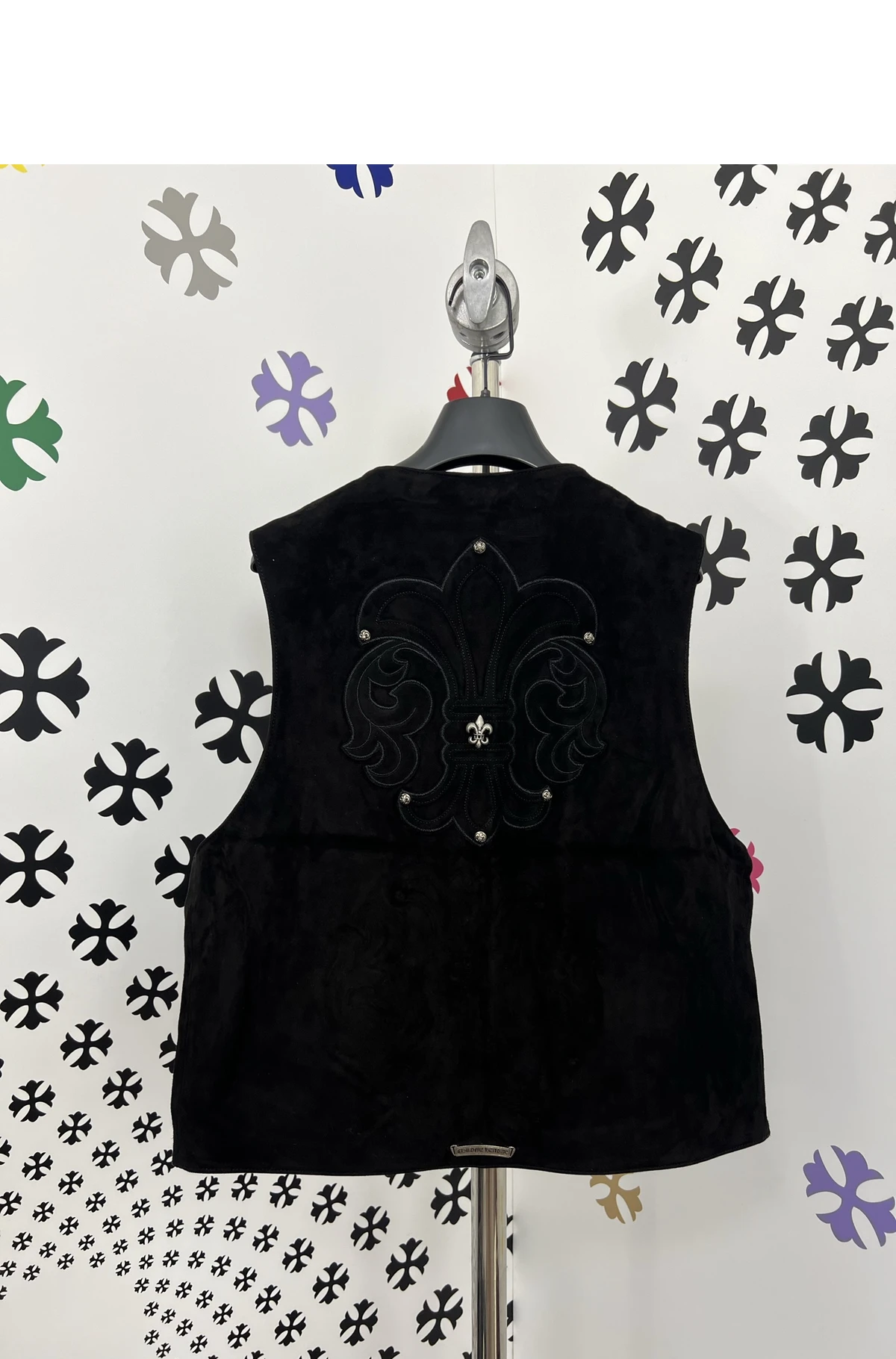 [Chrome Hearts] 크롬하츠 백 BS 플레어 패치 대거 지퍼 스웨이드 베스트 블랙