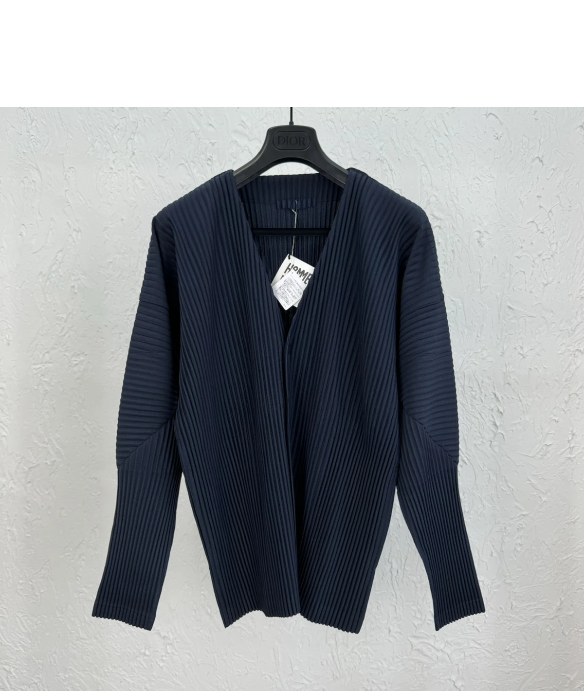 [ISSEY MIYAKE] 이세이 미야케 플리츠 브이넥 버튼 가디건 자켓