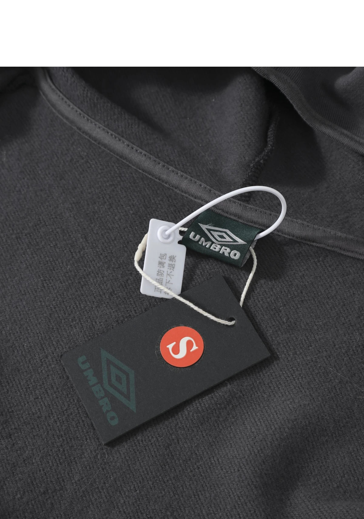 [UMBRO] 엄브로 x 슬램잼 퍼 마스크 후드 집업 다크 그레이